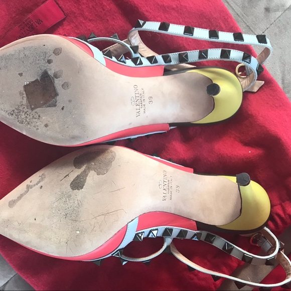 🚫SOLD🚫Valentino Rockstud Tricolor Leather Pumps - Picture 7 of 8